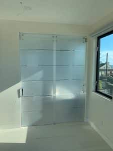 Glass partition door