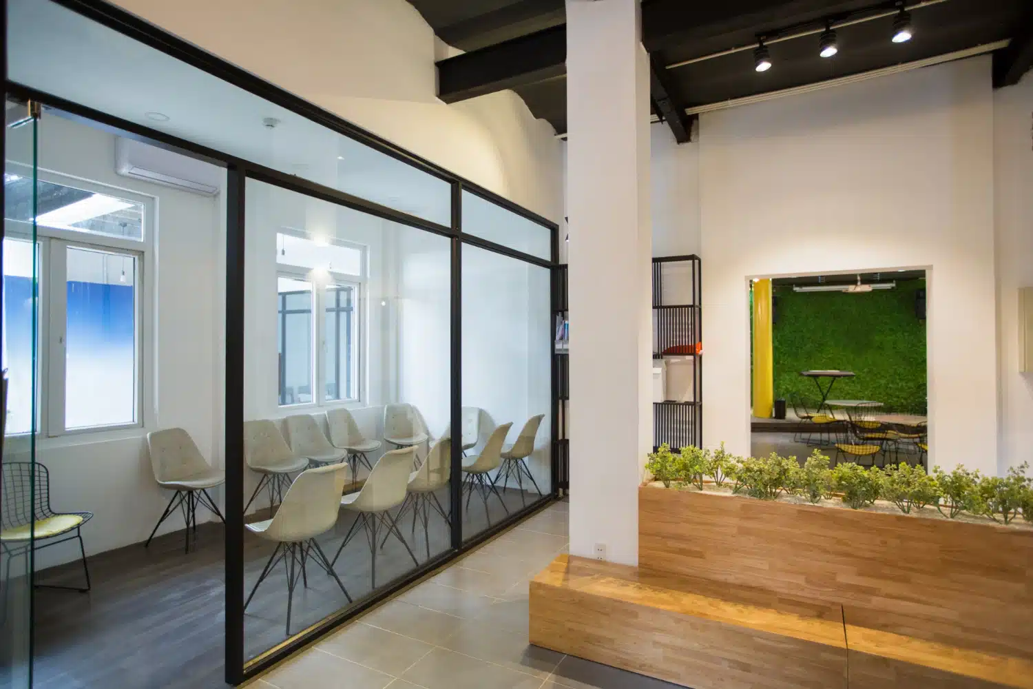 Commercial Partition Walls