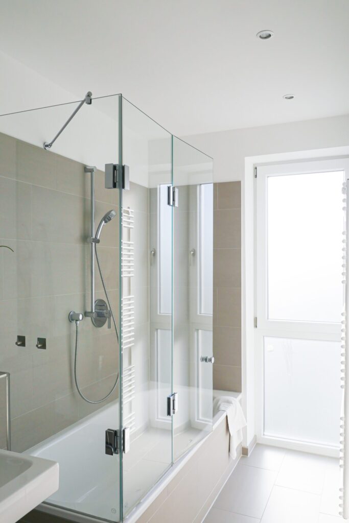 Modern Bathroom with glass shower door